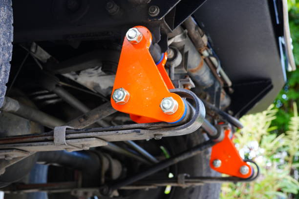 Tesla Model 3 och Model Y Styrarmsbussningar: potentiella farhågor och verkliga rapporter